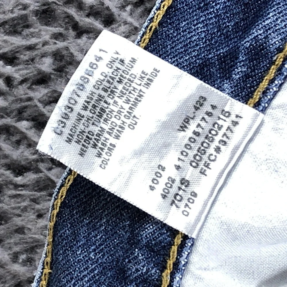 Levis 505 Jeans Mens 36x32 Blue Regular Fit Straight Leg Denim Medium Wash Y2K